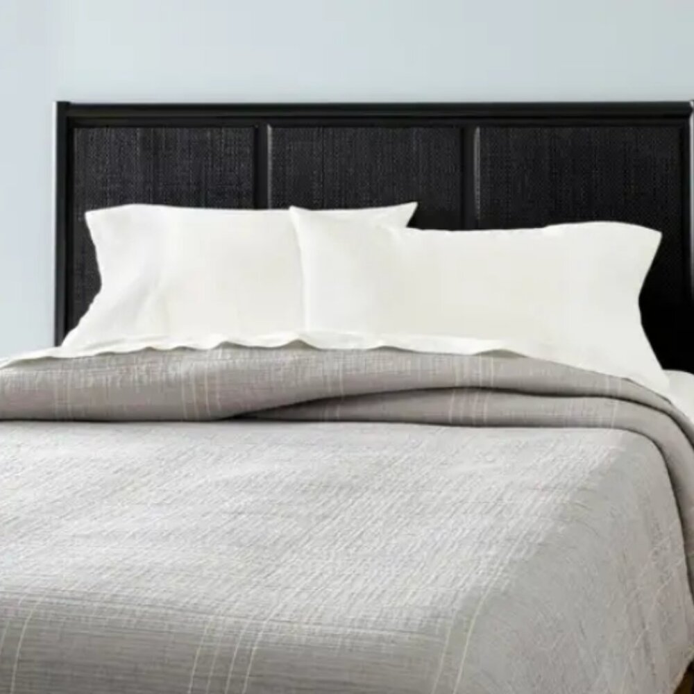 King Size- Matelassé Coverlet Gray - Blanket- by HEARTH & HAND™ with MAGNOLIA